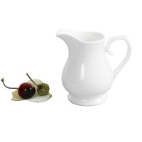 Chaozhou factory white 25CL mini ceramic porcelain milk jugs with handle